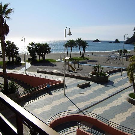 Centro-Primera Linea De Playa Almuñécar Zewnętrze zdjęcie